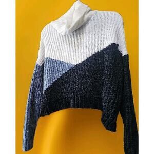 NWT Proof Apparel Sweater Cowl Neck Women’s Small A128 Excellent Soft Comfy